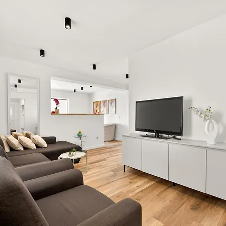 24 Two Bedroom * Mlini